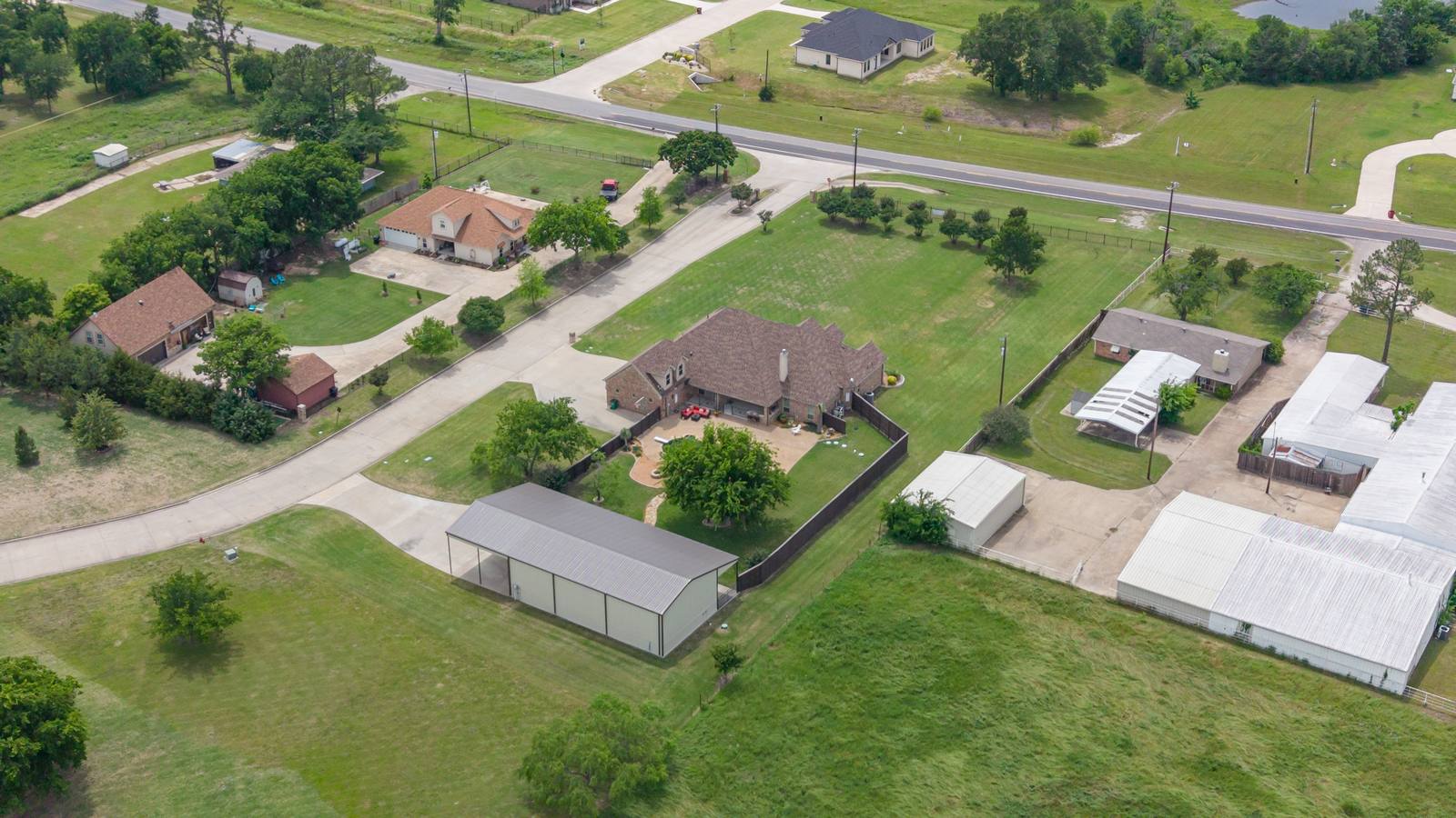 3031 Hillview Dr, Royse City TX — aerial view 3