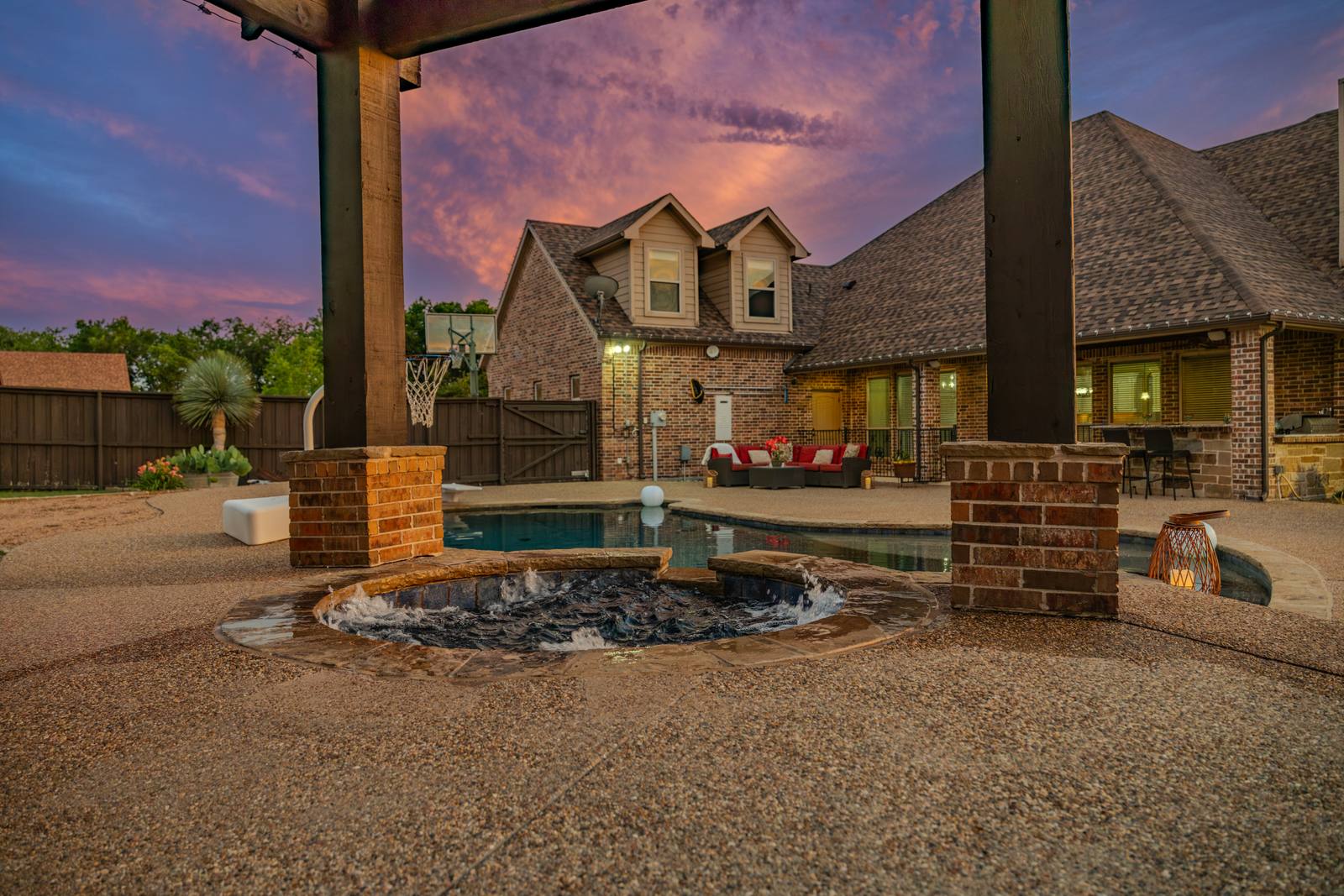 3031 Hillview Dr, Royse City TX — twilight photo 4